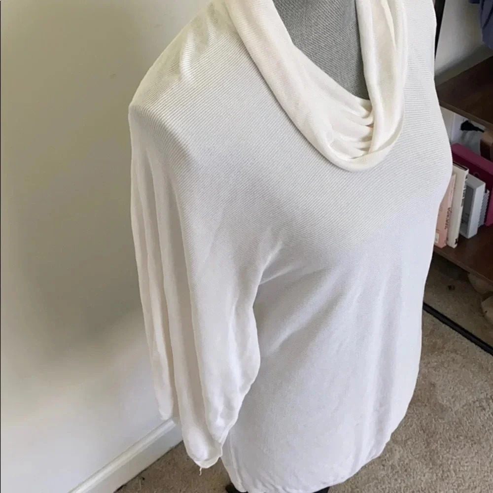 Michelle Nicole White Cowl Neck Top - Picture 3 of 7